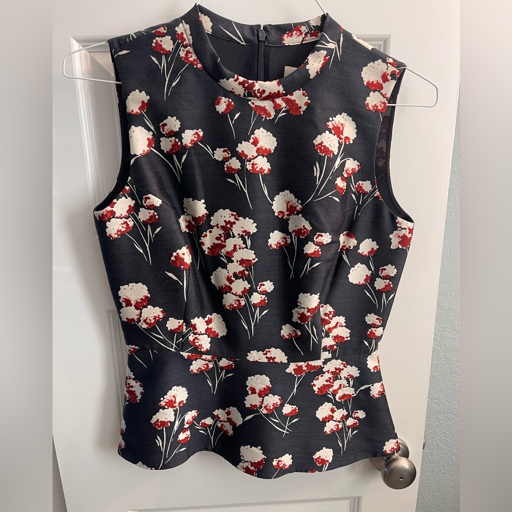 Tory Burch Kelly Top in Petrol Grey Field Flowers